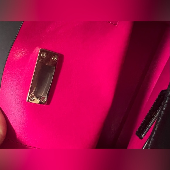 NWOT Genuine Kate Spade Putnam Drive Anissa Satchel | Black & Hot Pink | Leather - Picture 13 of 15
